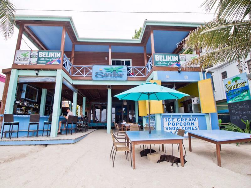 Sandbar Beachfront Hostel & Restaurant San Pedro  Bagian luar foto